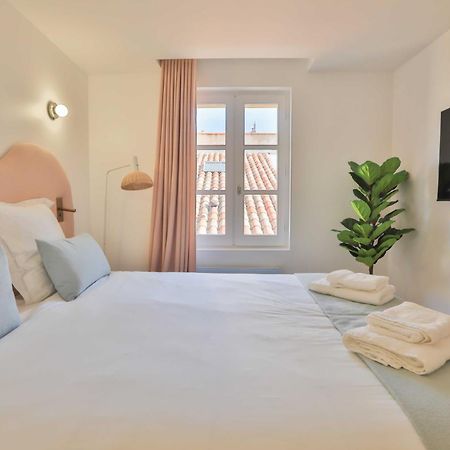 Nice 2 Bed Flat - Hyper Centre St Tropez Saint-Tropez Buitenkant foto